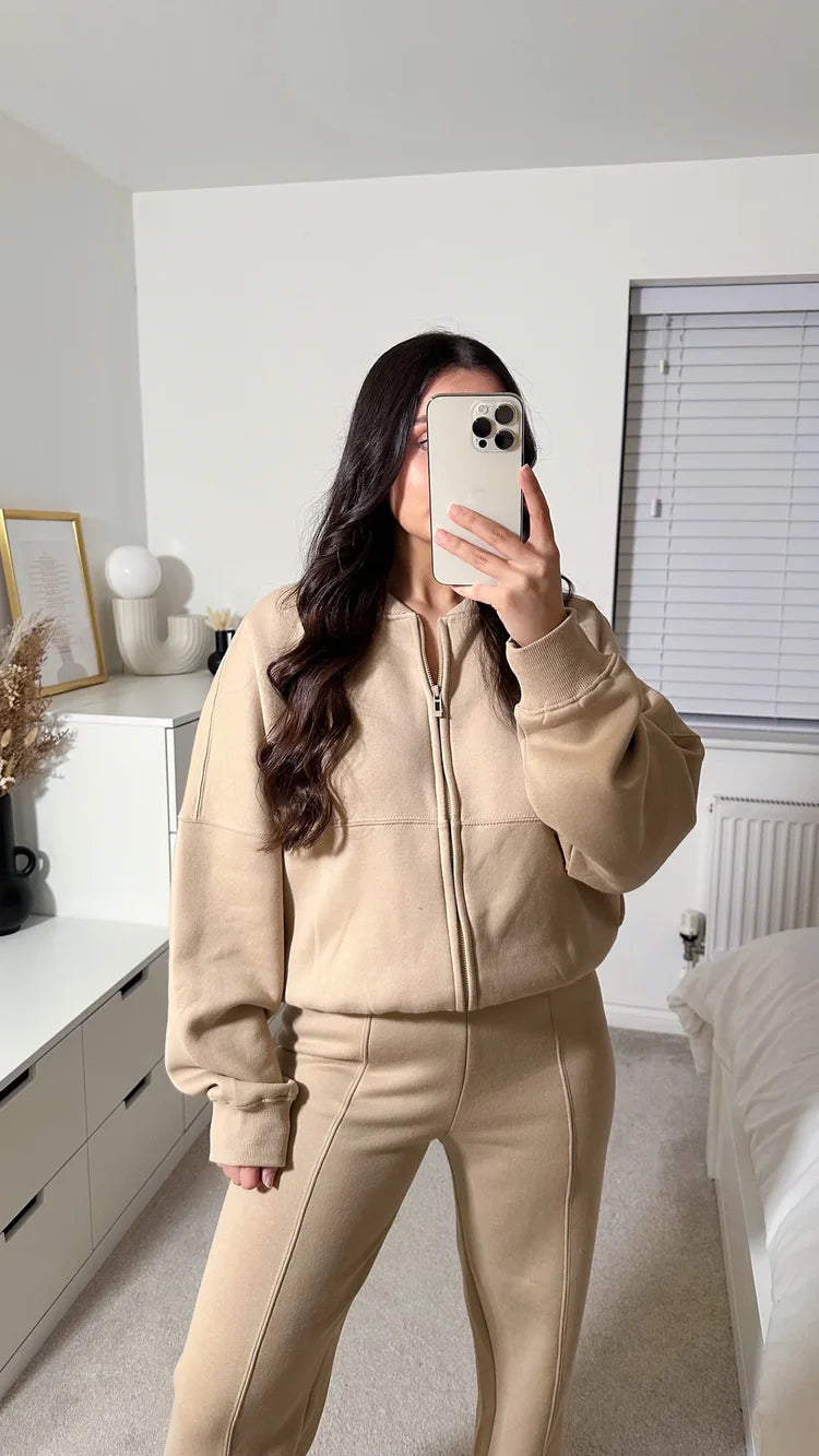 MIRA | COZY TRACKSUIT